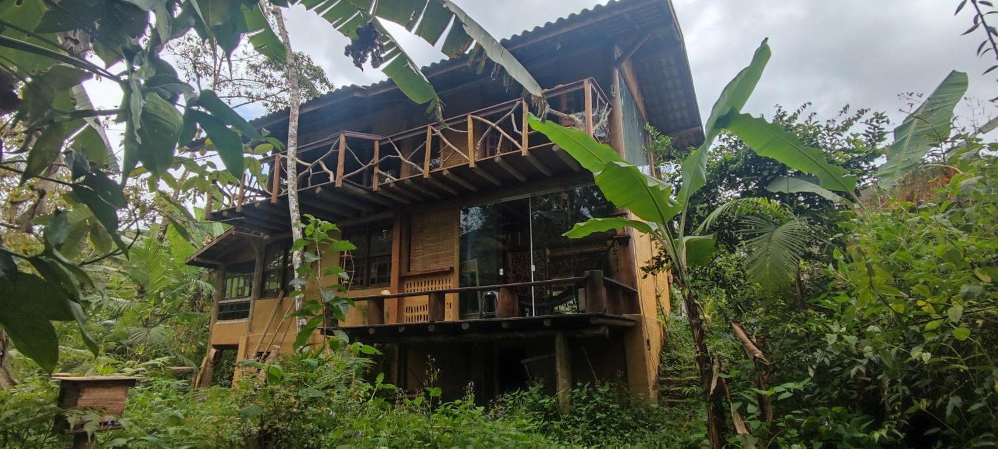 Casa Ecologica *